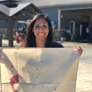 Meet your Posher, Adriana